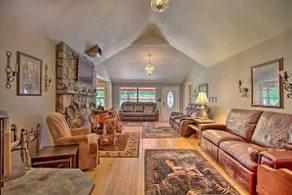 Rustic Home w/ Patio, 1 Mi to Sunset Beach! - Image 5