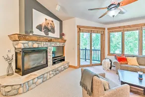 Gorgeous Steamboat Townhome: Shuttle to Ski Resort - Image 2