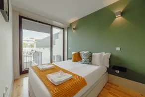 Legacy Oporto Premium Apartment C by Vacationy - Image 5