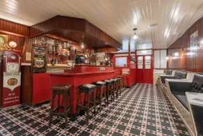 Killorglin Irish Pub with Hot Tub that sleeps 19 - Image 3