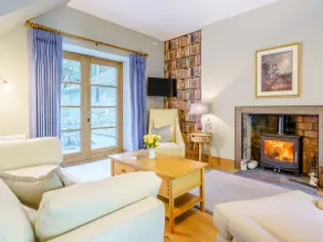 East Lodge - Image 5