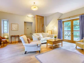 East Lodge - Image 3