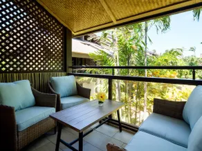 Beach & Poolside Bliss - Family-Friendly Maui Stay - Image 2
