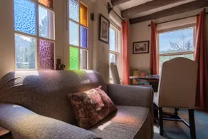 Das einzigartige, historische \"Almont Adobe House!\"  Das Hotel liegt am Fluss mit privatem Angeln und Zugang zum National Forest, nur 15 Minuten von Crested Butte und Gunnison entfernt. - Image 5