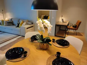 A Proa do Moliceiro — KING BED W/ Wall Mirror - Image 3