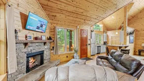 Couples Luxury Spa Cabin w Sauna, Jacuzzi Spa - Image 2