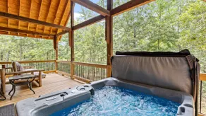 Couples Luxury Spa Cabin w Sauna, Jacuzzi Spa - Image 4