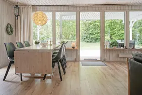 6 person holiday home in Nexø-By Traum - Image 5