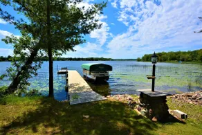 Log Cabin, Great yard, Lots of games - Image 2
