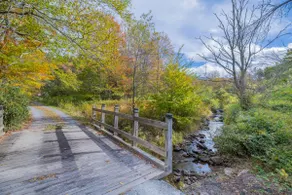 Cottage on Creeper Trail with Wide Open Acreage - Image 2