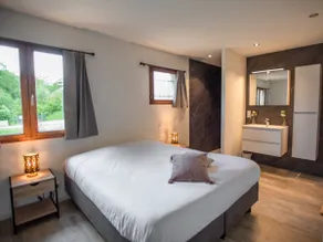 Nice stay at holiday park with swimming pool - Image 3
