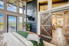 Gorgeous Modern Cabin w/ Best Mountain Views in Blue Ridge! Hot Tub! Relaxation! - Image 2