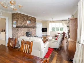 Clifftop Haven - Image 4