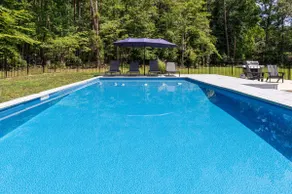 UVA Graduation Retreat w/ Pool Near C’ville - Image 4