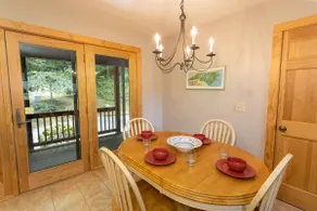 Charming Home near Downtown - Image 5
