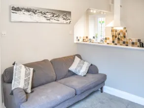 The Hidden Cottage - Image 3