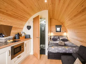 Celyn Bach - Uk37083 - Image 2