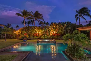 5 Bdrm Home with Amazing Pool, Great for Families! - Image 2