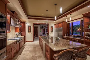 5 Bdrm Home with Amazing Pool, Great for Families! - Image 5