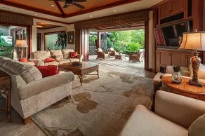 5 Bdrm Home with Amazing Pool, Great for Families! - Image 4
