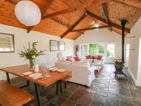 The Lodge at Raheengraney House - Image 5