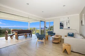 Watermans Pet Friendly 1 Min Walk to Beach - Image 2