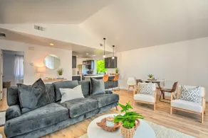 Close to Parks & Brews: Sunny Grants Pass Apt! - Image 5