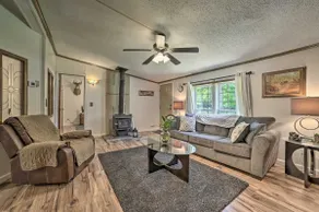 Cozy Hale Home Between Long & Loon Lakes! - Image 5