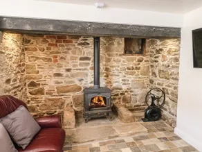 Yew Tree House - Image 3