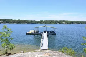 Waterfront|Few stairs|Kayaks|Firepit|Games|EV - Image 3
