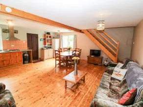 Quiet House - Image 4
