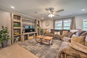 Updated Tuskahoma Cabin w/ Fire Pit & Deck! - Image 4