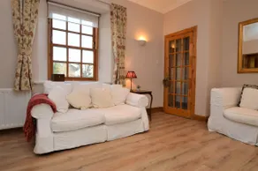 Kevington Cottage, charming one bedroom cottage, conservatory, decking area, - Image 5