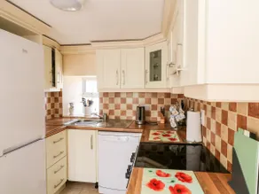 Grange Farmhouse - Image 5