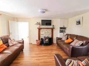 Grange Farmhouse - Image 3