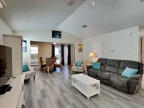 Tranquility Base | Easy Walk to Beach, Cozy Home! - Image 2