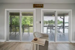 Mallard Lakefront Cottage - Image 5