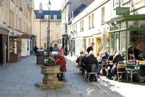 Large Apt. in the Heart of Historic Bath (MB) - Image 5