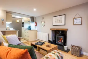 Crossroads Cottage - Image 3
