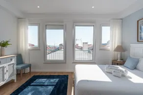 Skyline Atlantic View Duplex 50m to Beach - Image 2