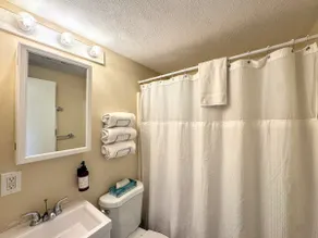 Copley House Premium Studio - Image 4