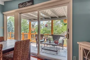 Luxury 4 BR Mid-Century Modern home - Image 4