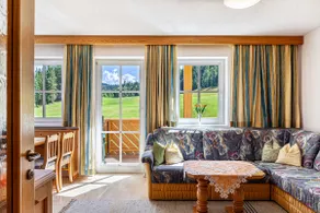 Apartamento 'Landhaus Sonja 1' com vista para a montanha, terraço e Wi-Fi - Image 2