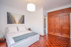 House with Pool & Workspace | Cascais - Image 4