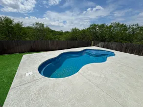 Stylish Family Home Near Lackland POOL - Image 5
