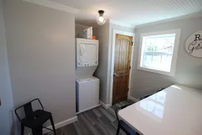 Tranquil Detached Duplex - 3 miles from DT GVL - Image 5
