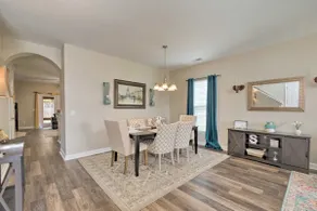 Spacious Pooler Home w/ Family-Friendly Perks - Image 4