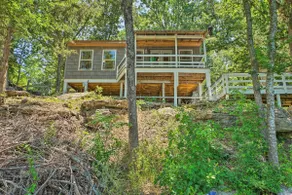 Waterfront Cottage in Fort Towson w/ 2 Decks! - Image 2