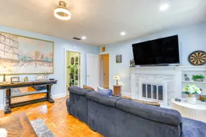 Cozy Gainesville Home ~ 1 Mi to University! - Image 3