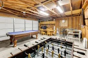 Updated Escape w/ Game Room 1 Block to River! - Image 3